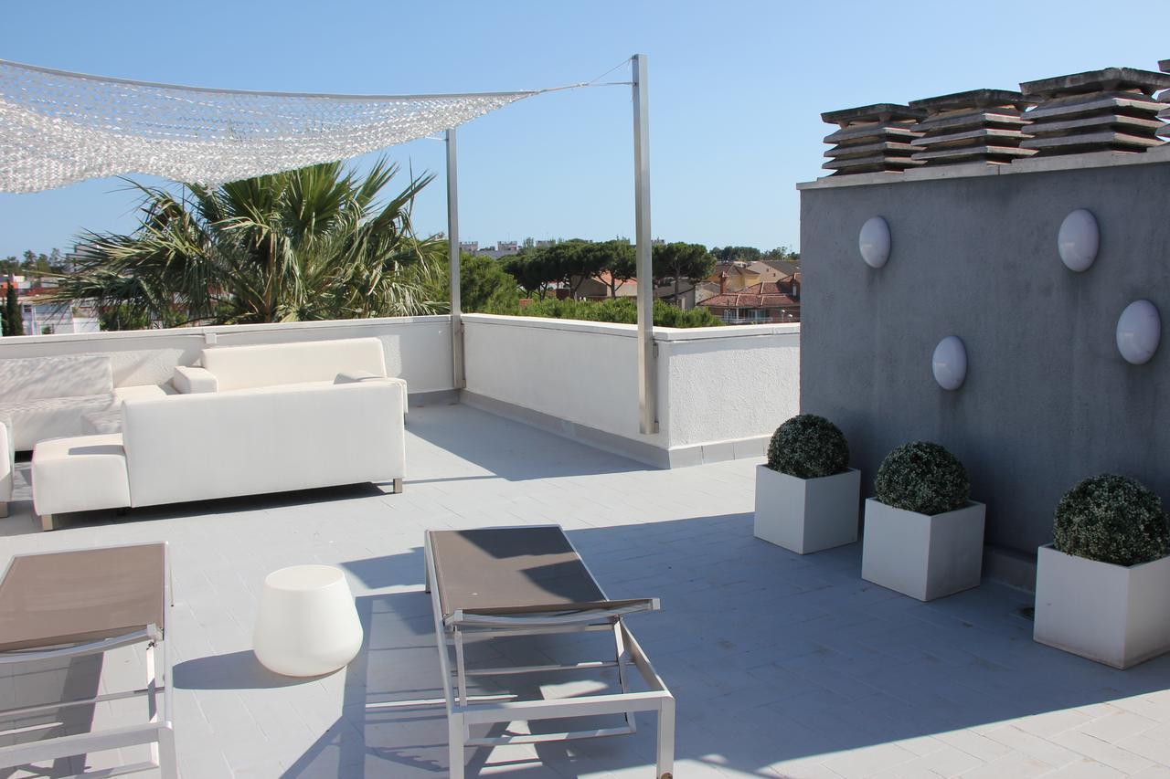 Apartamentos Caru Castelldefels Kültér fotó