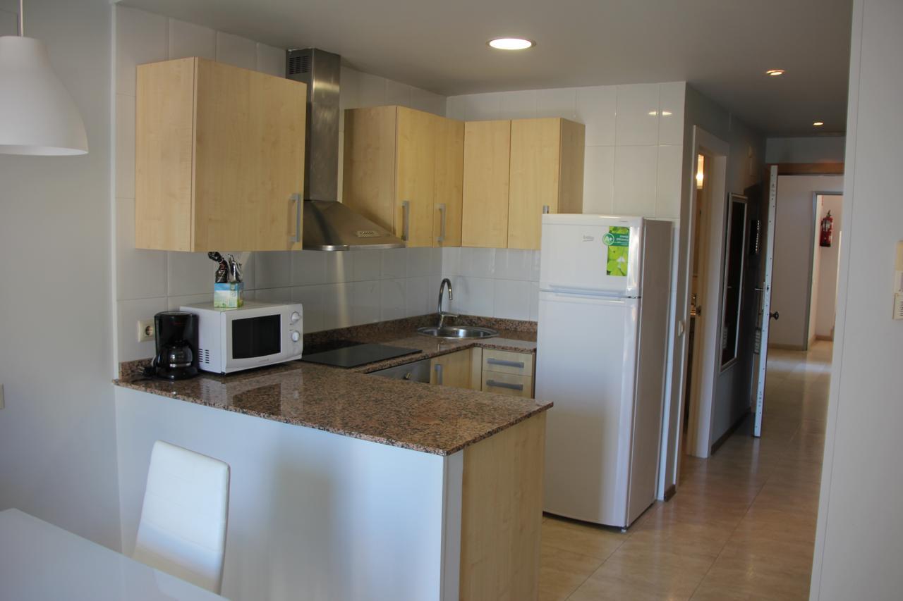 Apartamentos Caru Castelldefels Kültér fotó