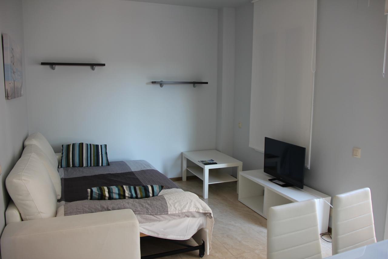 Apartamentos Caru Castelldefels Kültér fotó