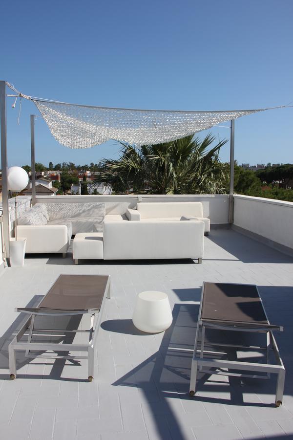Apartamentos Caru Castelldefels Kültér fotó